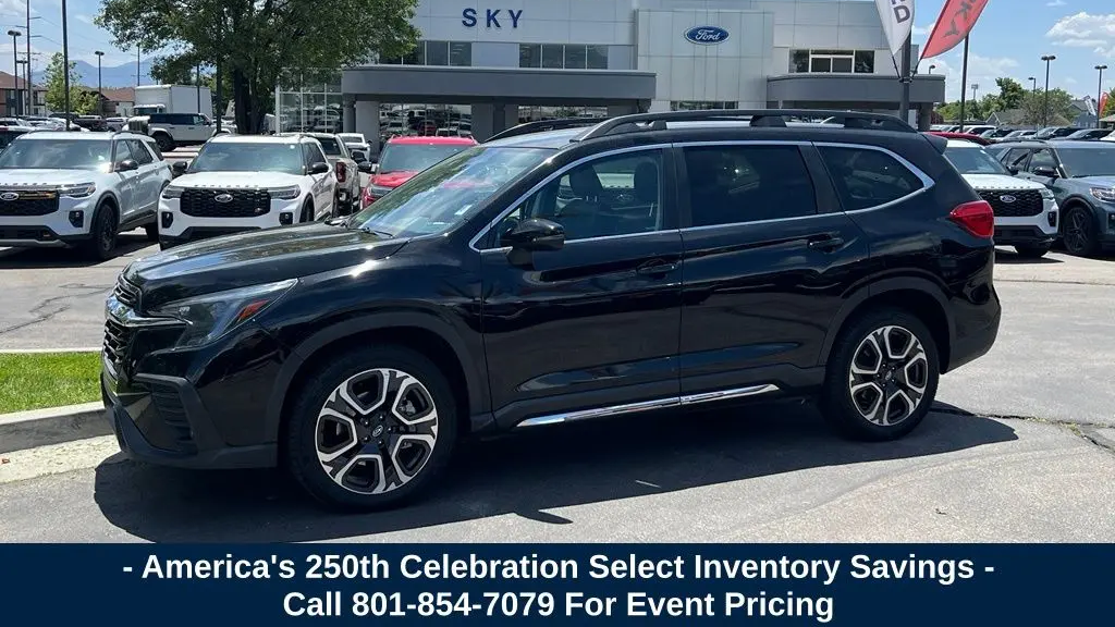 Preowned 2023 Subaru Ascent Limited 7-Passenger for Sale