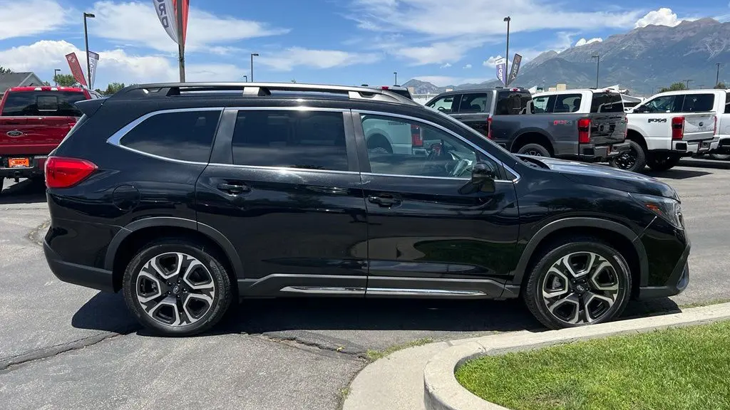 2023 Subaru Ascent Limited 7-Passenger