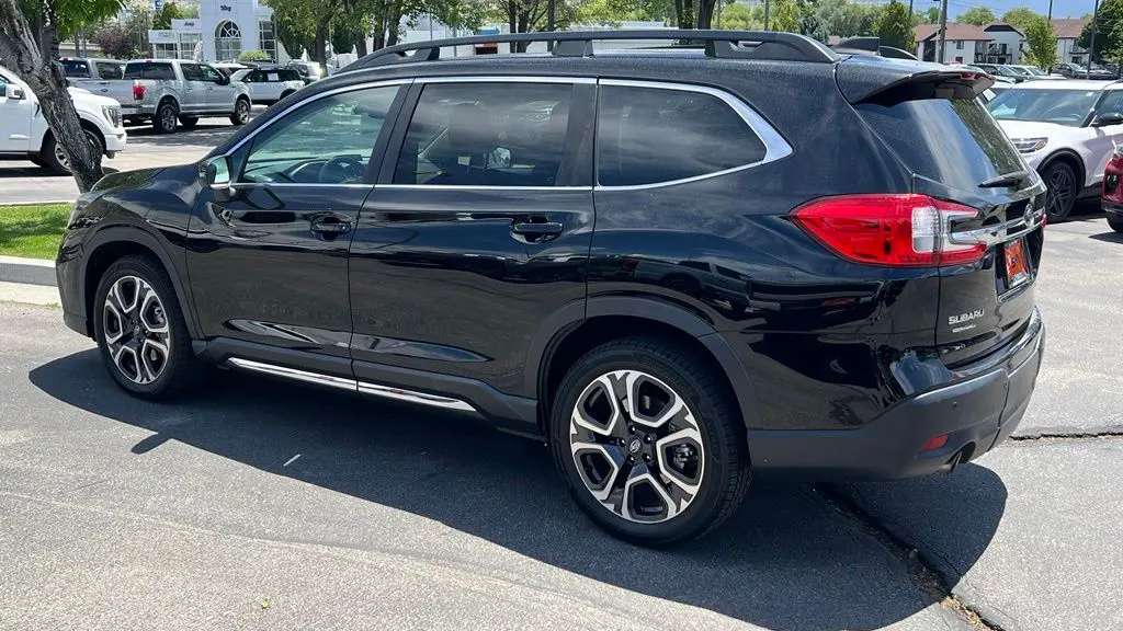 2023 Subaru Ascent Limited 7-Passenger