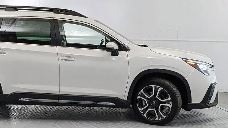 2023 Subaru Ascent Limited 7-Passenger