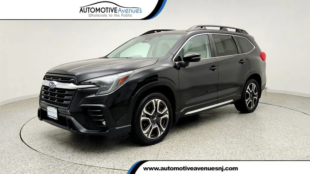 Preowned 2023 Subaru Ascent Limited 7-Passenger for Sale