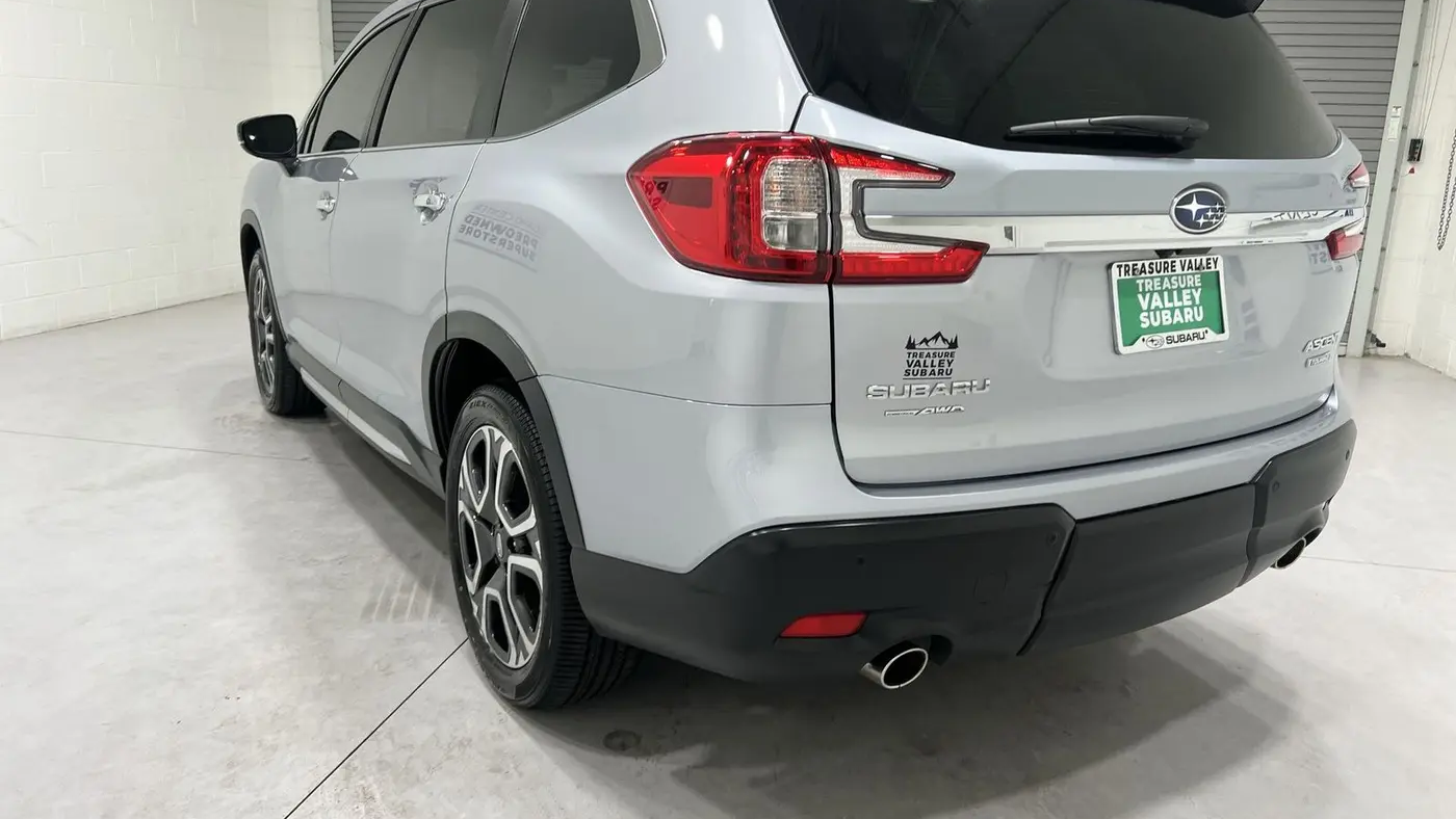 2025 Subaru Ascent Touring