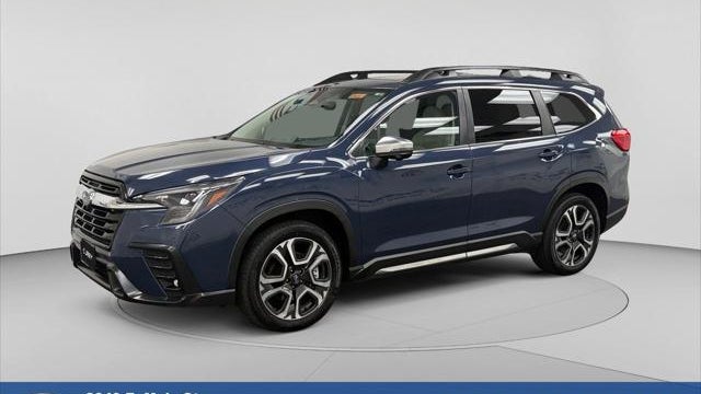Preowned 2023 Subaru Ascent Limited 7-Passenger for Sale