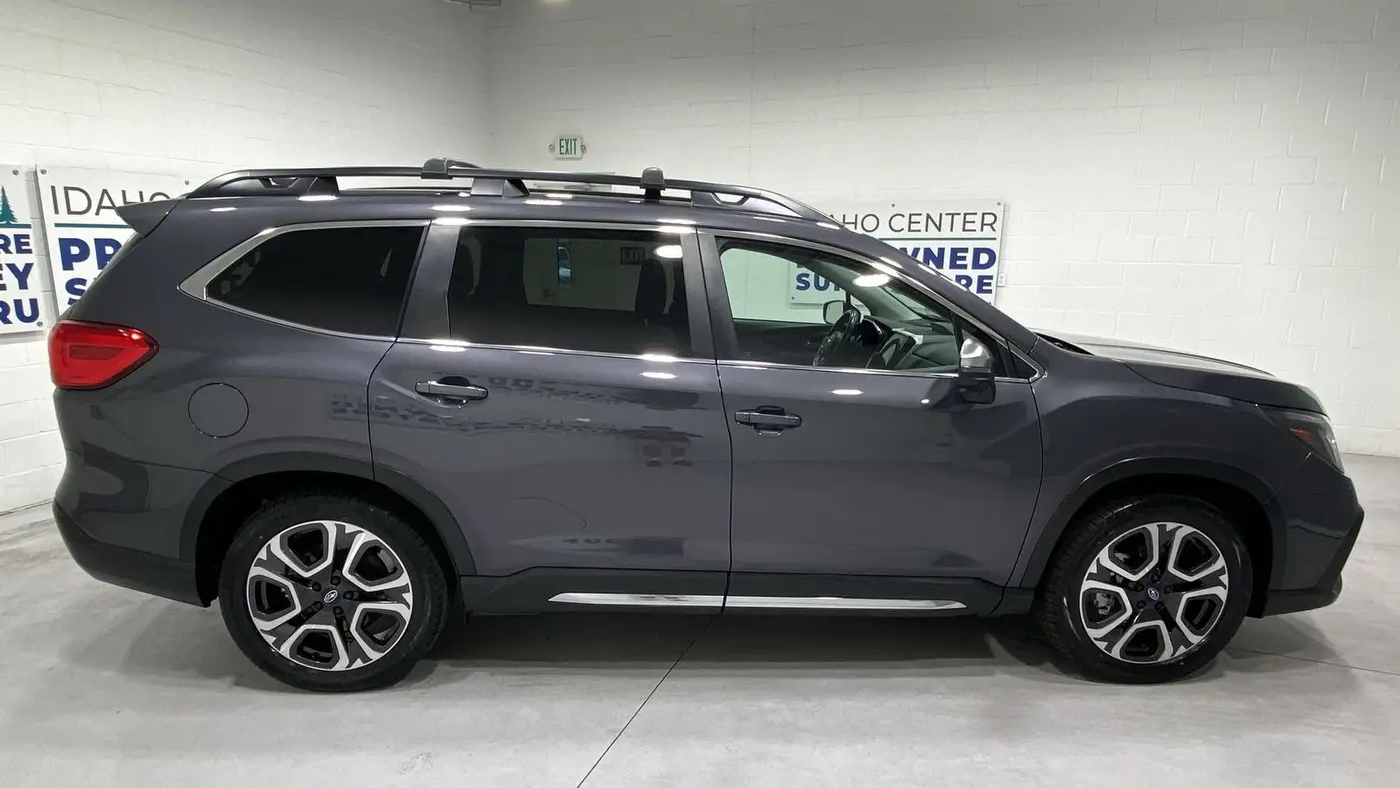 2023 Subaru Ascent Limited 7-Passenger