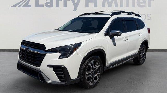 Preowned 2023 Subaru Ascent Limited 7-Passenger for Sale