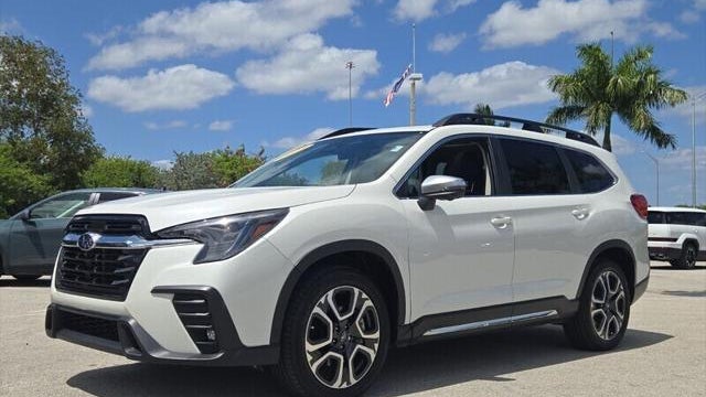 Preowned 2023 Subaru Ascent Limited 7-Passenger for Sale