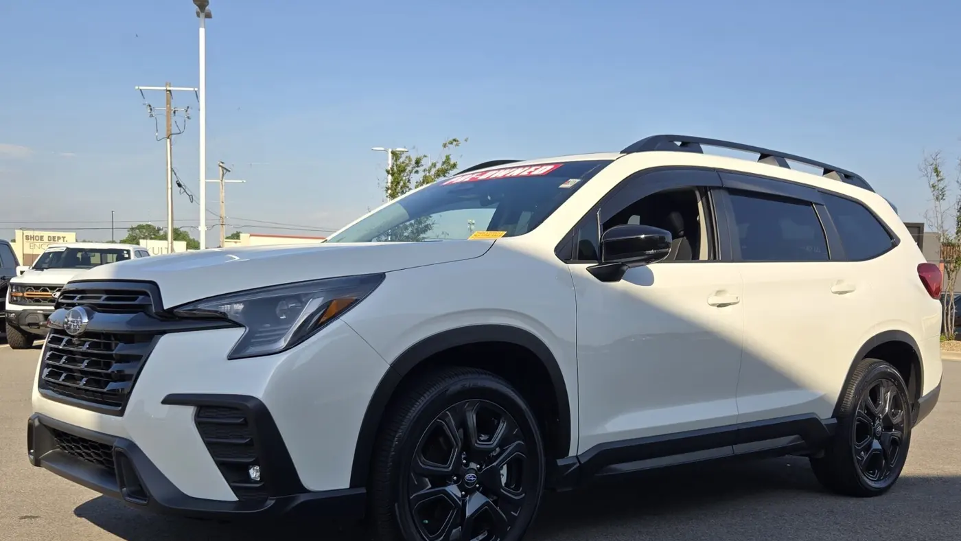 2025 Subaru Ascent Onyx Edition Touring