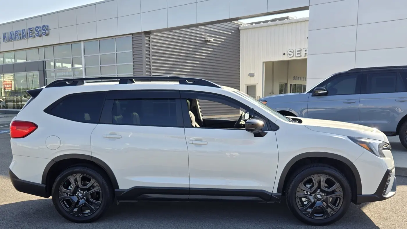 2025 Subaru Ascent Onyx Edition Touring