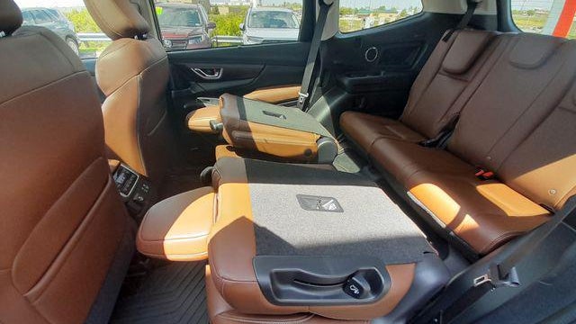 2023 Subaru Ascent Touring