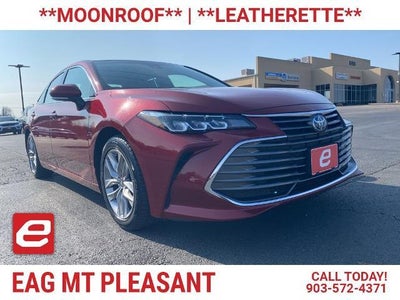 2022 Toyota Avalon Hybrid XLE 4DR Sedan