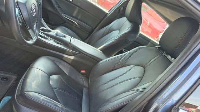 2021 Toyota Avalon Hybrid XLE