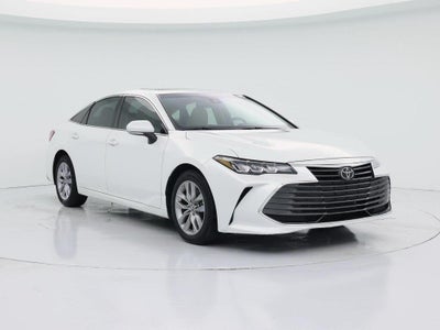 2022 Toyota Avalon XLE 4DR Sedan