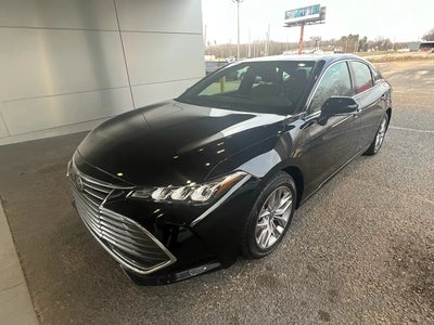 2021 Toyota Avalon XLE 4DR Sedan