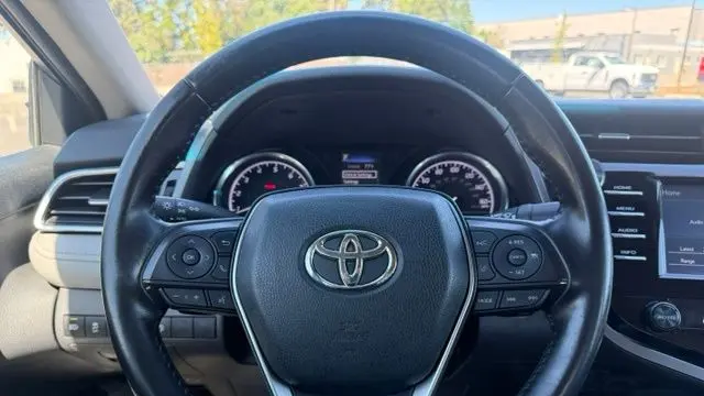 2018 Toyota Camry SE