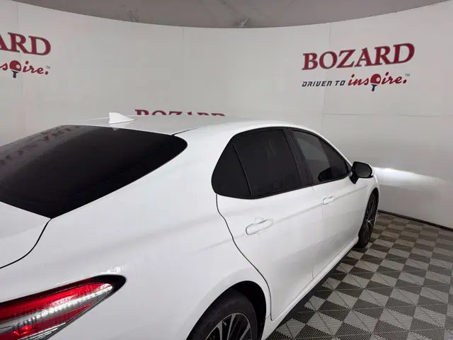 2019 Toyota Camry - $16,500