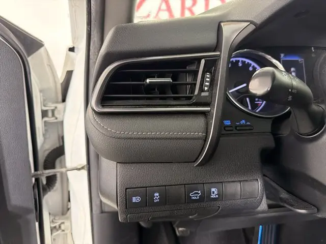 2019 Toyota Camry - $16,500