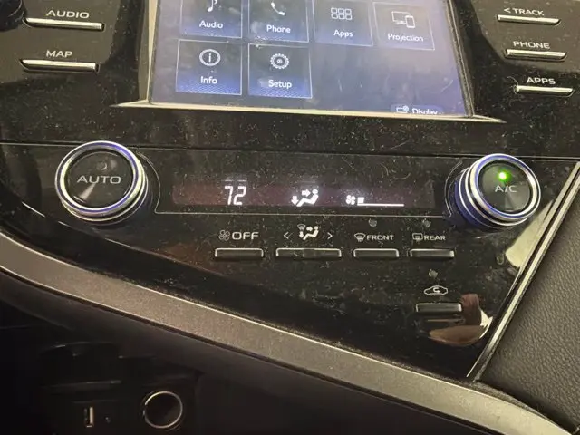 2019 Toyota Camry - $16,500