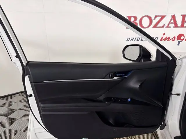 2019 Toyota Camry - $16,500