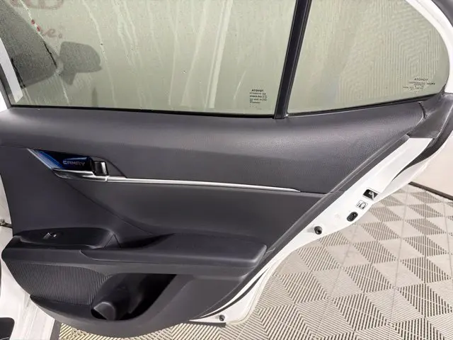 2019 Toyota Camry - $16,500