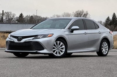 2018 Toyota Camry LE 4DR Sedan