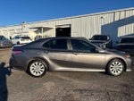 2018 Camry Thumbnail 3