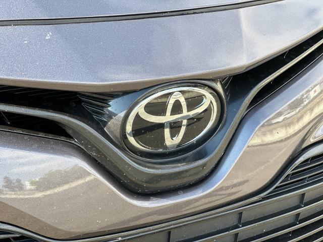 2019 Toyota Camry - $12,800