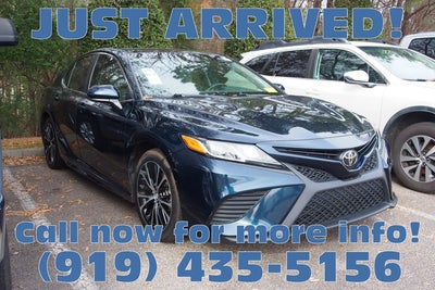 2018 Toyota Camry SE 4DR Sedan