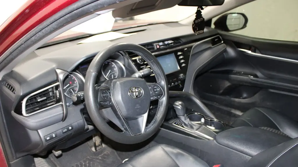 2018 Toyota Camry SE