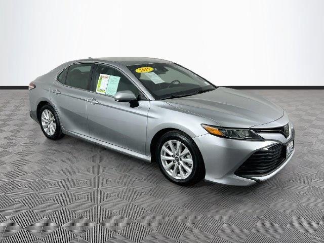 2019 Toyota Camry - $17,500
