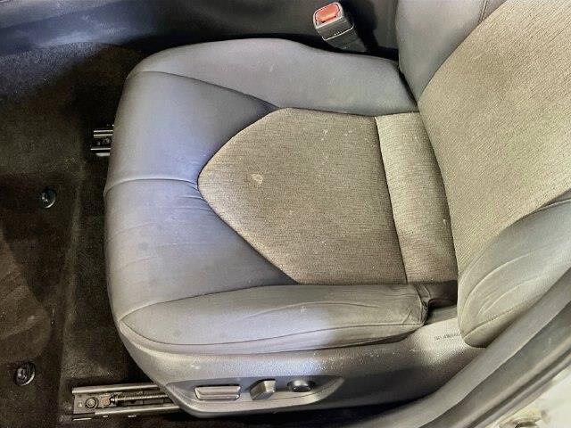 2019 Toyota Camry - $17,500