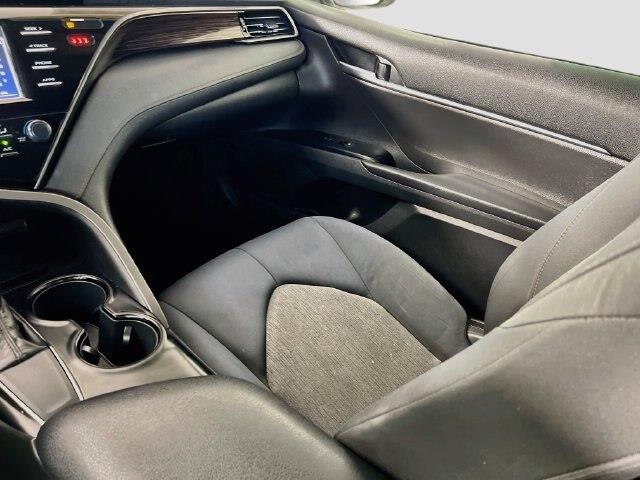 2019 Toyota Camry - $17,500