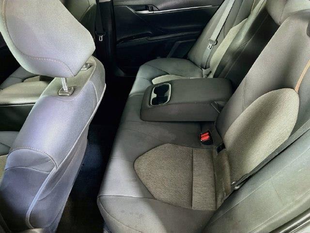 2019 Toyota Camry - $17,500