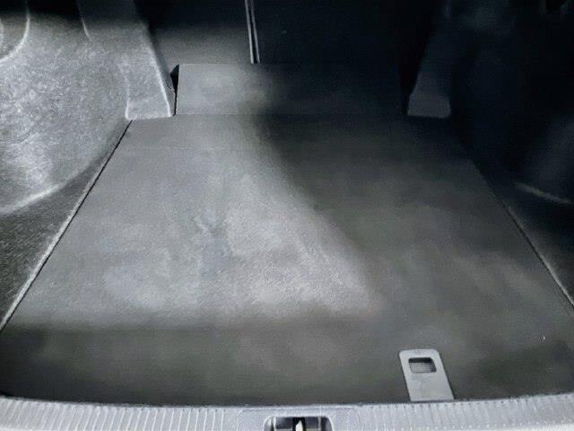 2019 Toyota Camry - $17,500