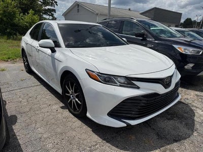 2019 Toyota Camry LE 4DR Sedan