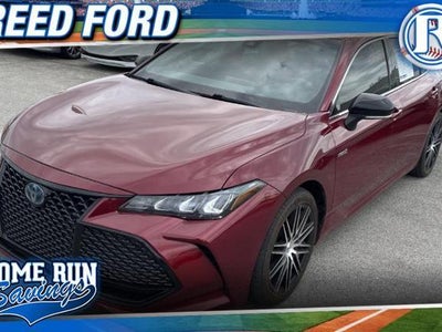 2019 Toyota Avalon Hybrid XLE 4DR Sedan