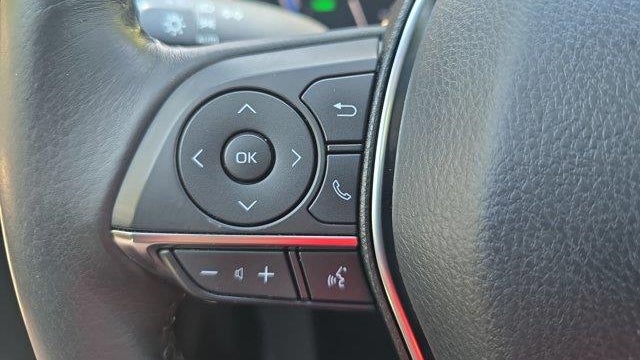 2019 Toyota Avalon Hybrid XLE