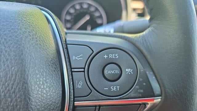 2019 Toyota Avalon Hybrid XLE