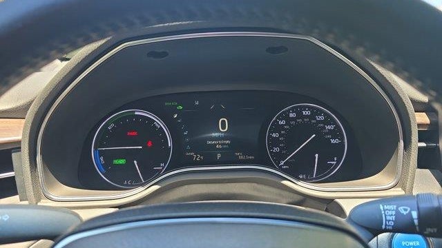 2019 Toyota Avalon Hybrid XLE