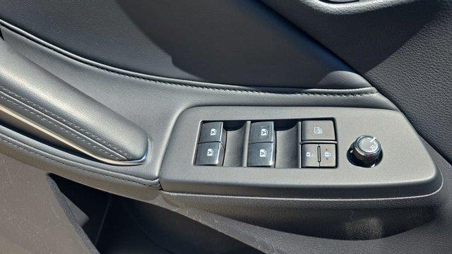 2019 Toyota Avalon Hybrid XLE