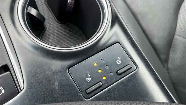2018 Toyota Camry Hybrid SE
