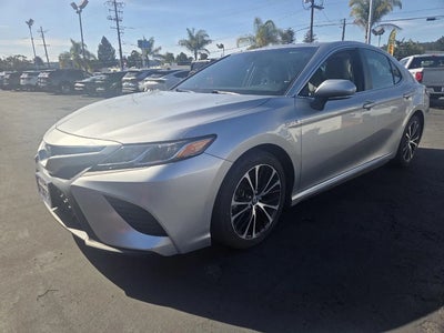 2018 Toyota Camry Hybrid SE 4DR Sedan