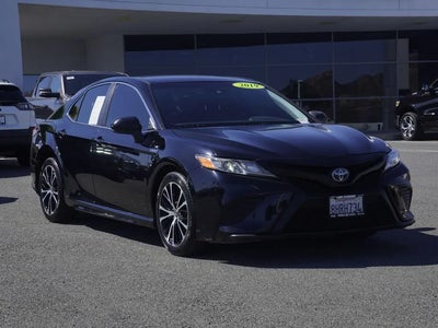 Photo of a 2019 Toyota Camry Hybrid SE 4DR Sedan for sale
