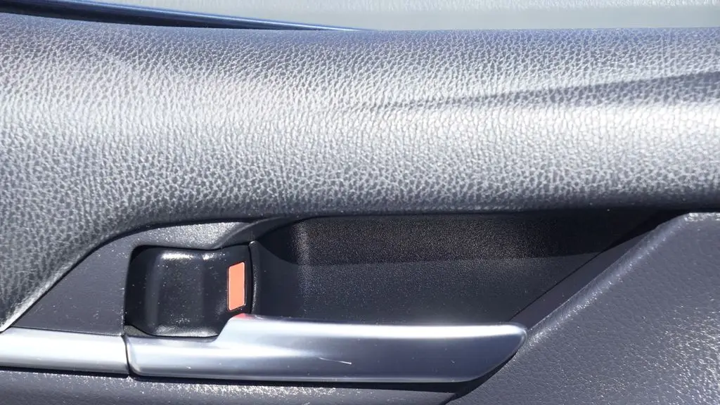 2019 Toyota Camry Hybrid SE