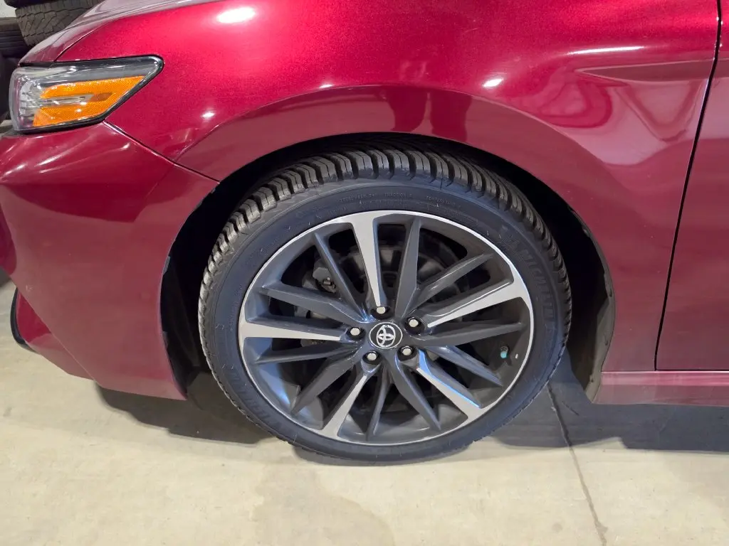 2018 Toyota Camry - $24,323