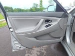 2007 Camry Hybrid Thumbnail 19