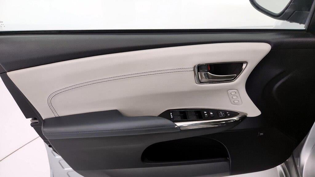 2015 Toyota Avalon Hybrid Limited
