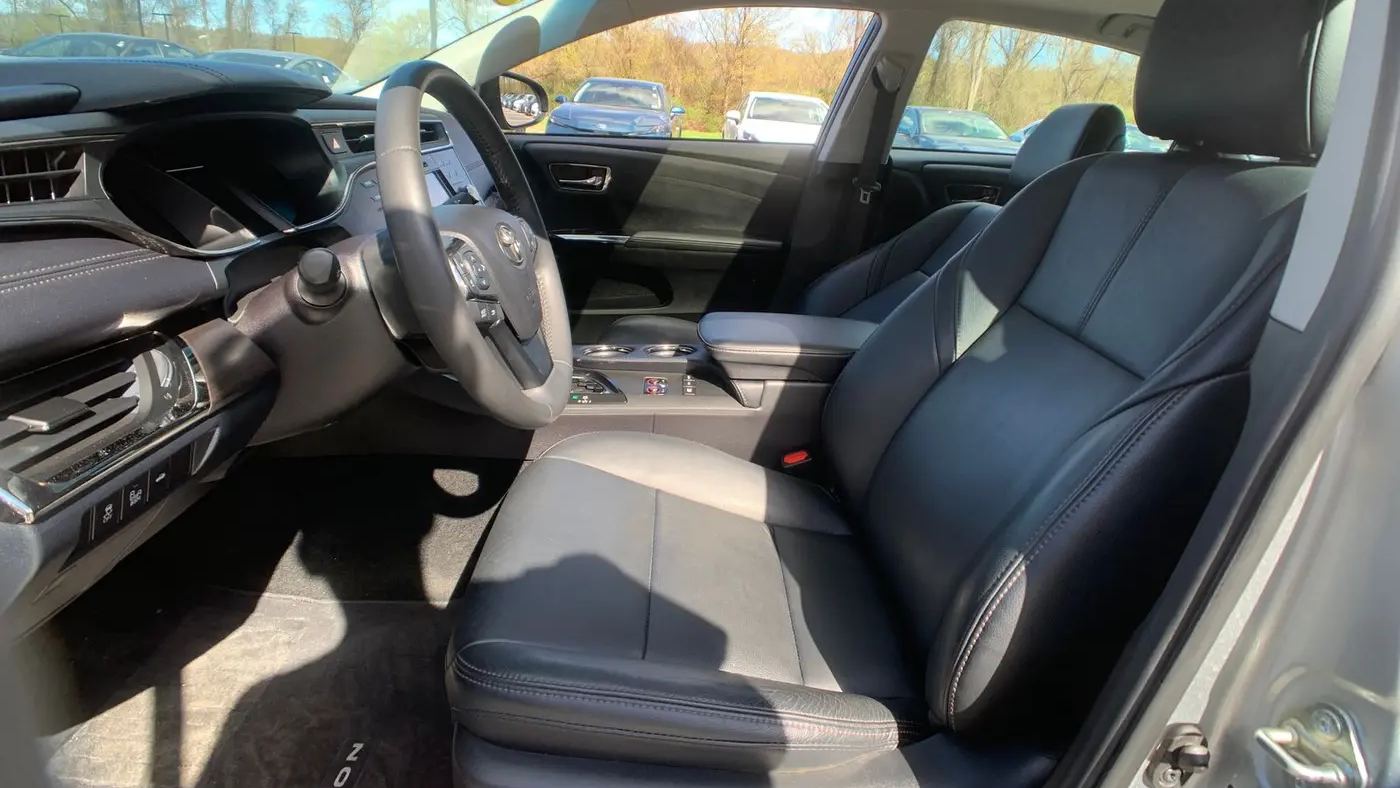 2016 Toyota Avalon Hybrid XLE Plus