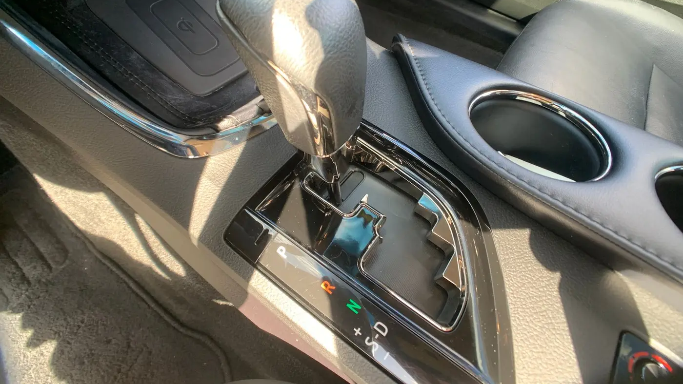 2016 Toyota Avalon Hybrid XLE Plus