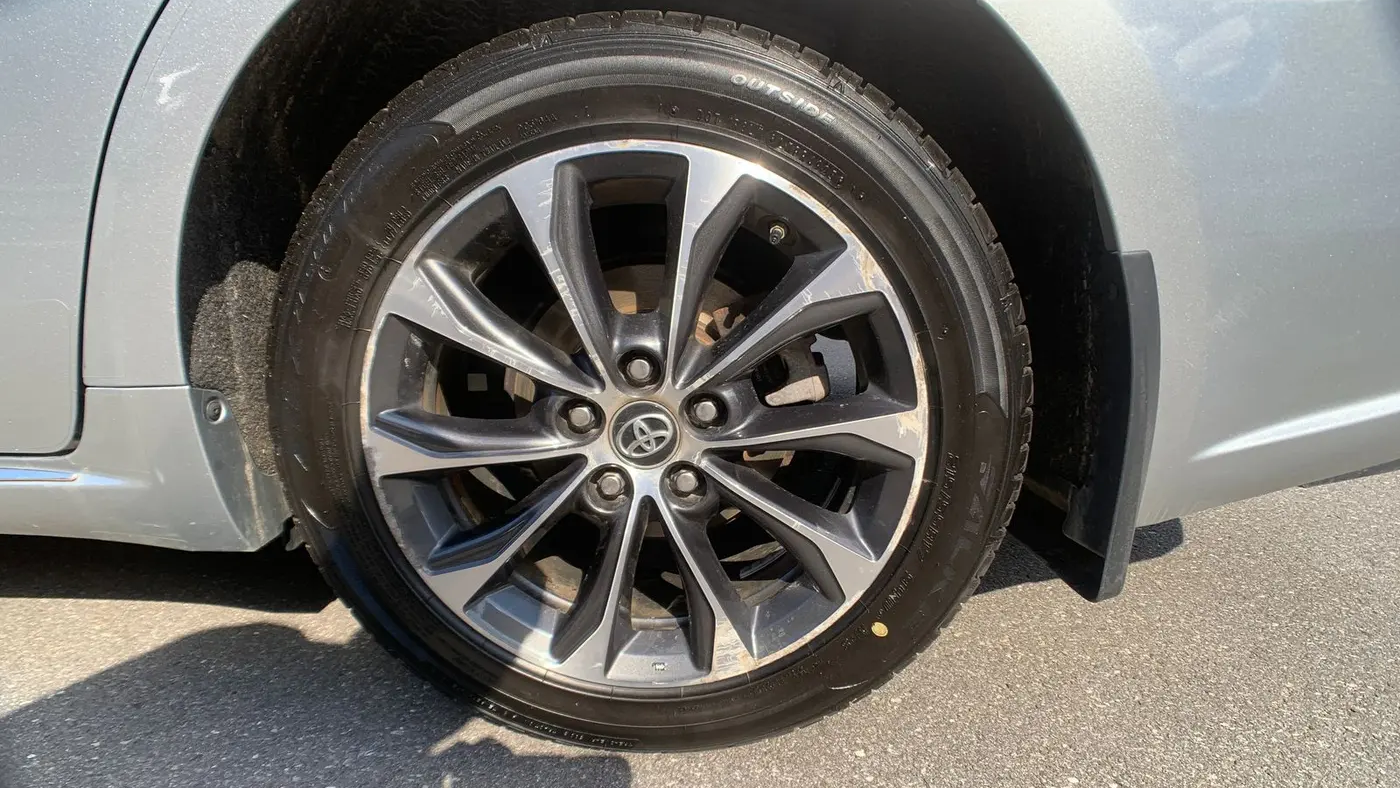 2016 Toyota Avalon Hybrid XLE Plus