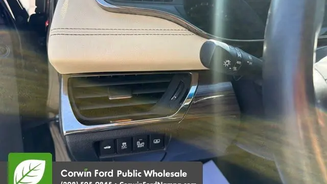 2015 Toyota Avalon Hybrid Limited